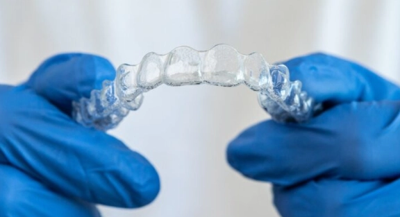 How long do retainers last Invisalign