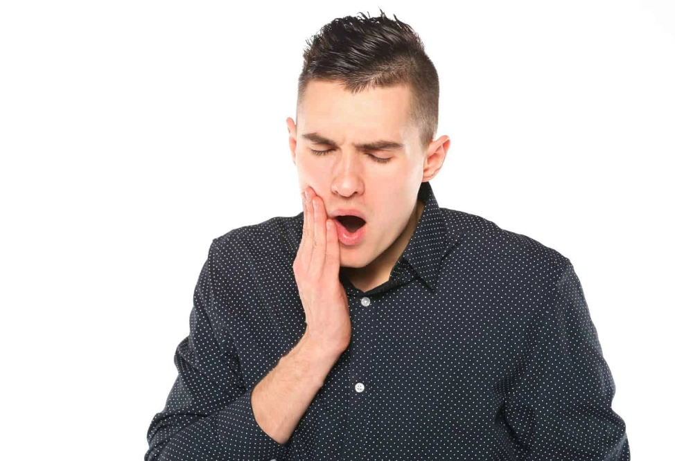 how to stop severe tooth pain at home