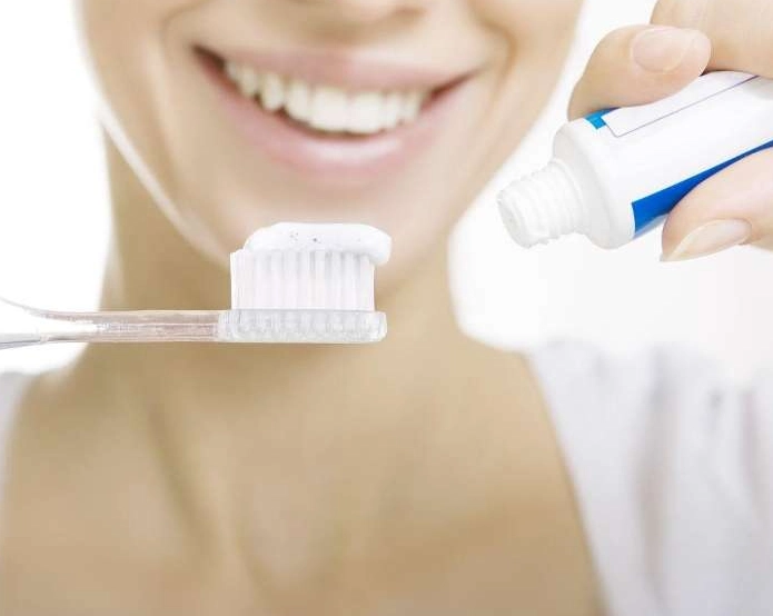 toothpaste alternatives